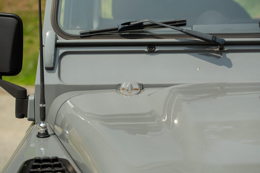 1991 Land Rover Defender 90 - Image 179