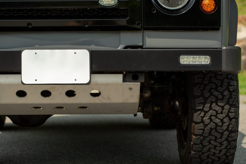 1991 Land Rover Defender 90 - Image 186