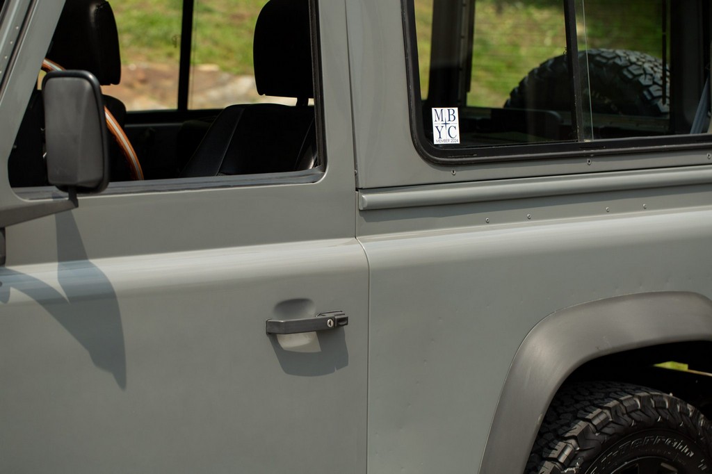 1991 Land Rover Defender 90 - Image 192