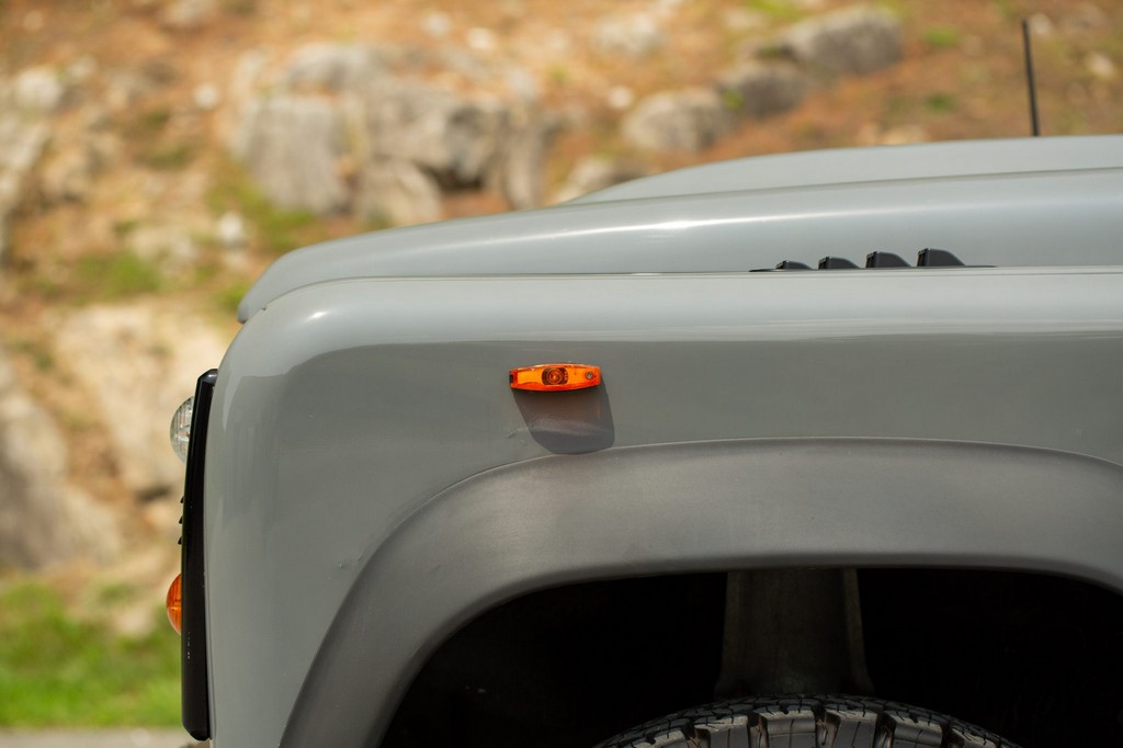 1991 Land Rover Defender 90 - Image 198