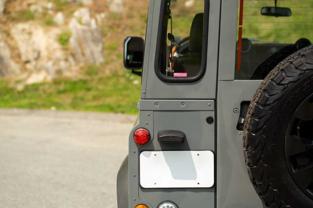 1991 Land Rover Defender 90 - Image 5