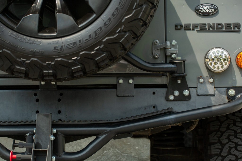 1991 Land Rover Defender 90 - Image 10