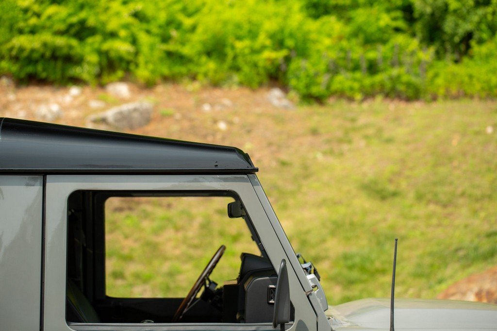 1991 Land Rover Defender 90 - Image 25