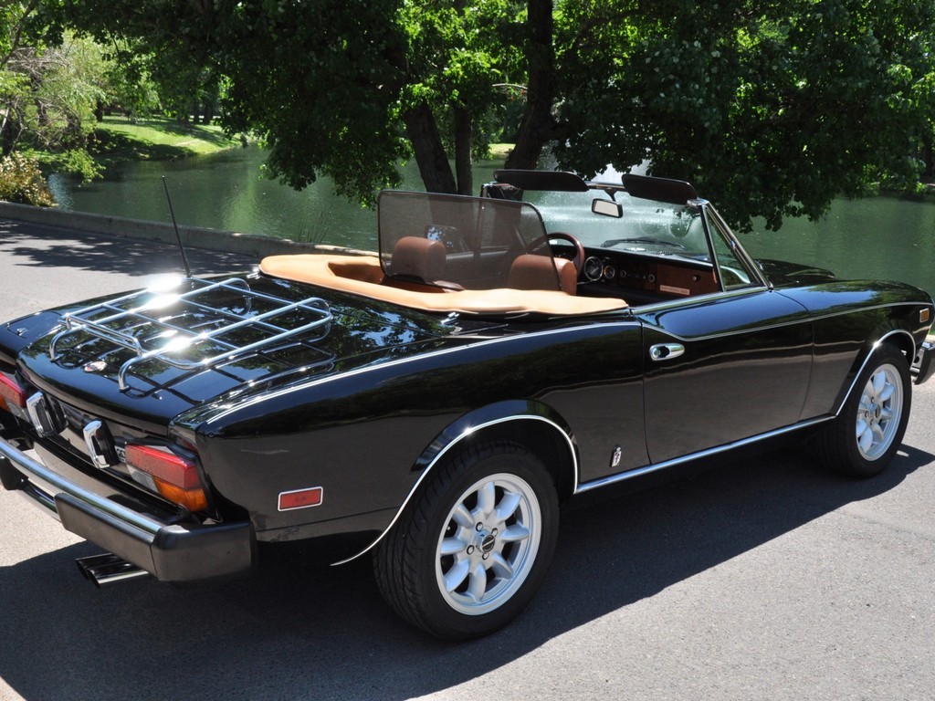 1982 Fiat 124 Spider 2000 - Image 27