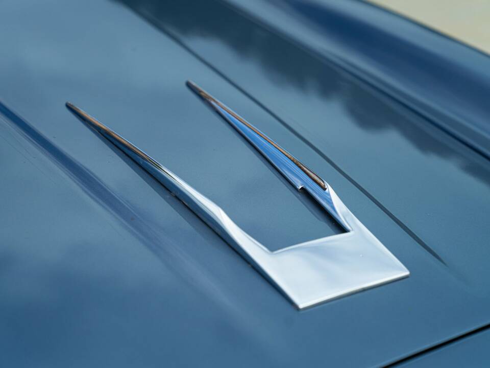 1963 Studebaker Avanti - Image 21