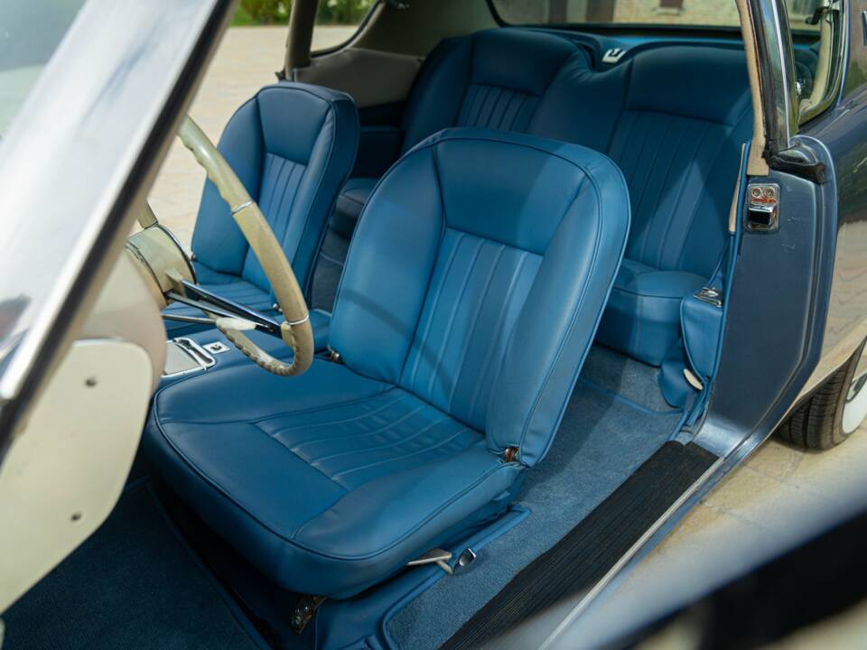 1963 Studebaker Avanti - Image 25