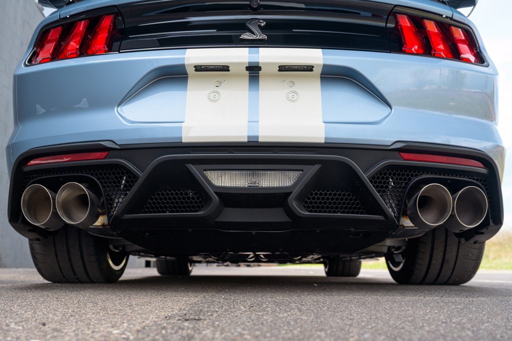 2022 Ford Mustang Shelby GT500 Heritage Edition - Image 39