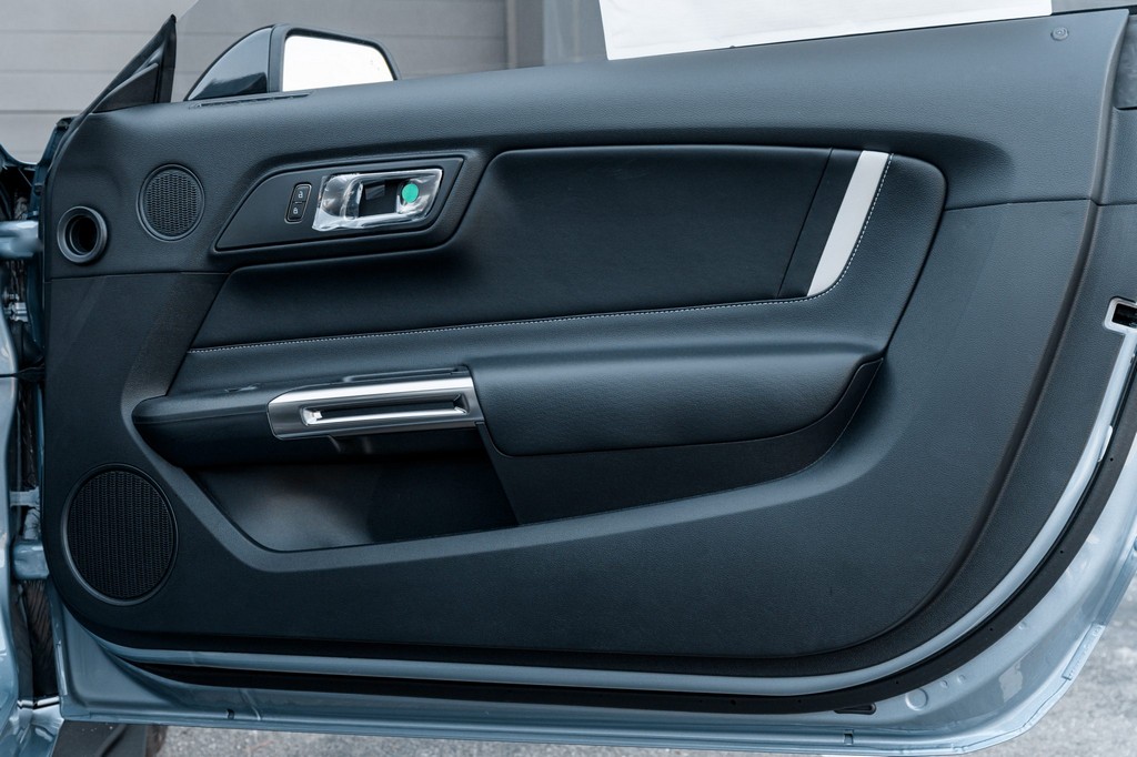 2022 Ford Mustang Shelby GT500 Heritage Edition - Image 91