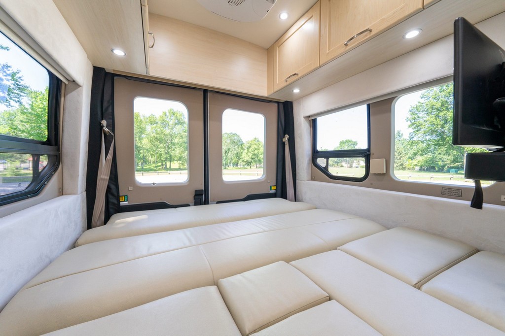 2021 Pleasure-Way Ontour 2.0 – Class B Motorhome on Ford Transit 250, EcoBoost V6 - Image 24