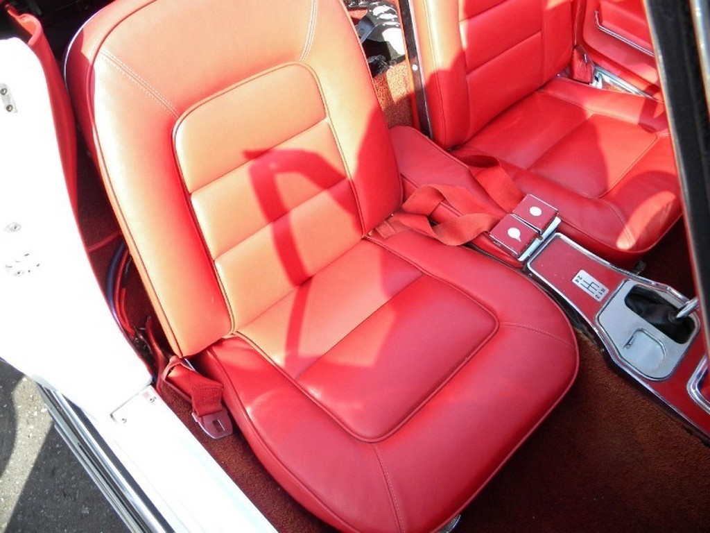 1965 Chevrolet Corvette Sting Ray - Image 25