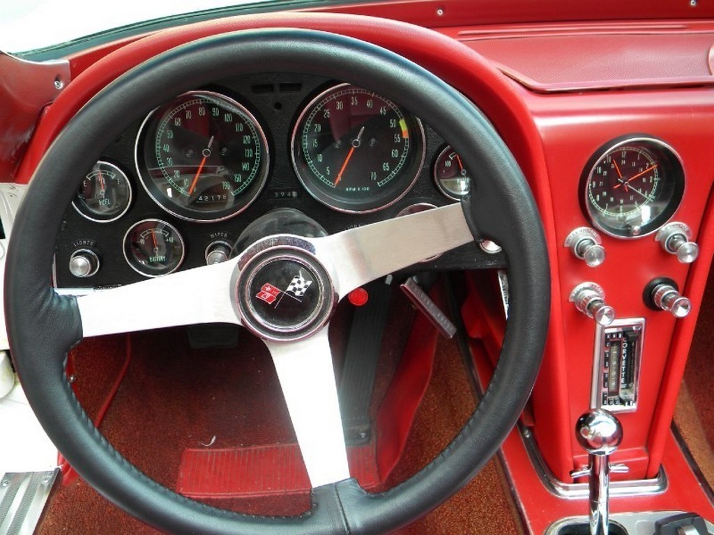 1965 Chevrolet Corvette Sting Ray - Image 65