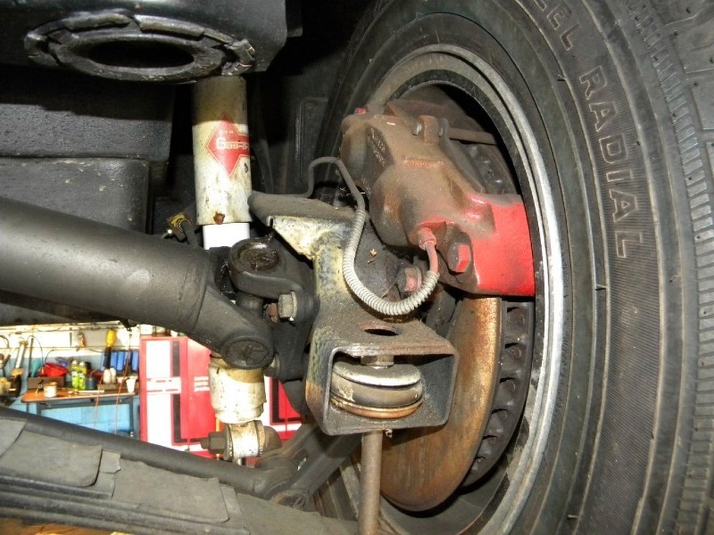 1965 Chevrolet Corvette Sting Ray - Image 8