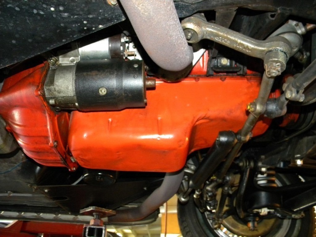 1965 Chevrolet Corvette Sting Ray - Image 12